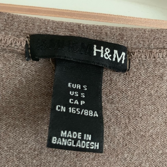 H&M Cardigan - Picture 3 of 3